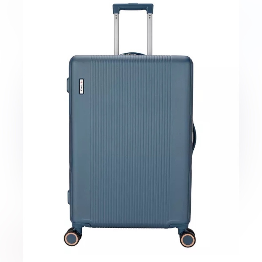 Tag Gateway Piece Hard side Spinner 20“ Luggage suitcase $439 - Picture 1 of 8